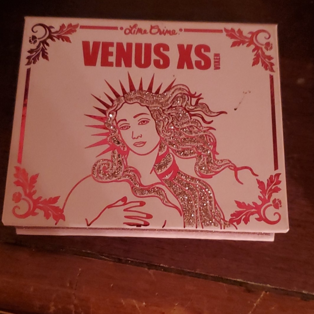 Venus XS Vixen